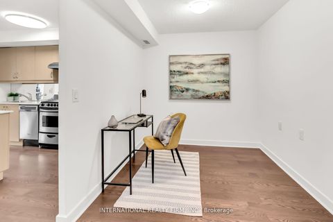 Photo 17 at 809 - 320 Richmond Street E, Moss Park, Toronto