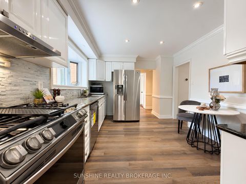 Photo 8 at 48 Bellbury Crescent, Don Valley Village, Toronto