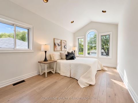 Photo 31 at 48 Bellbury Crescent, Don Valley Village, Toronto