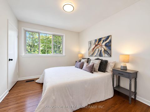 Photo 34 at 48 Bellbury Crescent, Don Valley Village, Toronto