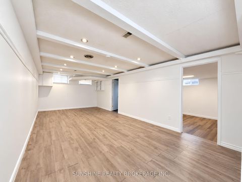 Photo 43 at 48 Bellbury Crescent, Don Valley Village, Toronto