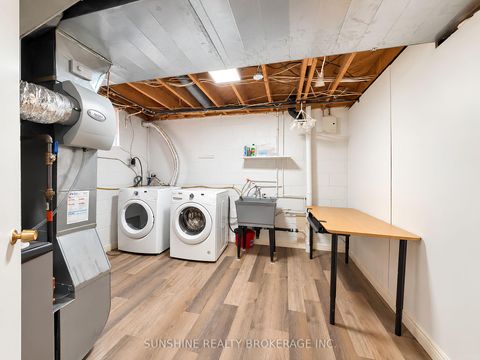 Photo 46 at 48 Bellbury Crescent, Don Valley Village, Toronto