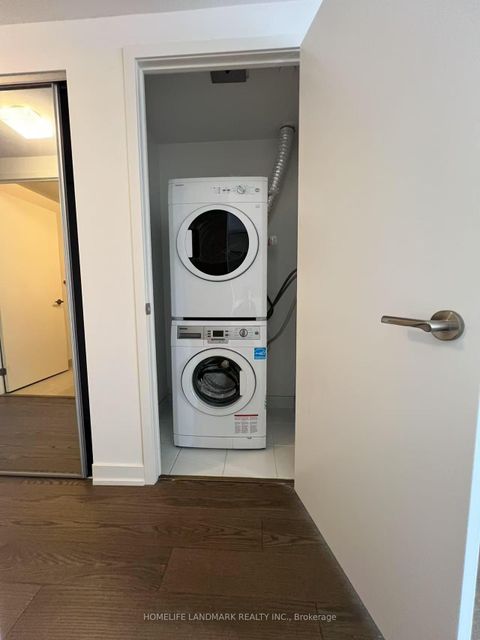 Photo 6 at 4203 - 11 Wellesley Street West W, Bay Street Corridor, Toronto