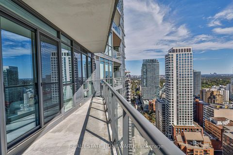 Photo 2 at 3102 - 30 Roehampton Avenue, Mount Pleasant West, Toronto