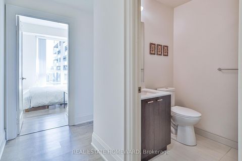 Photo 6 at 3102 - 30 Roehampton Avenue, Mount Pleasant West, Toronto