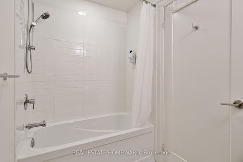 Photo 8 at 3102 - 30 Roehampton Avenue, Mount Pleasant West, Toronto
