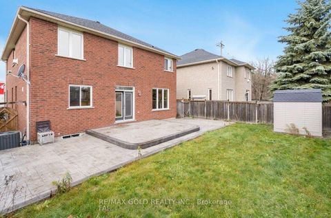 Photo 23 at 3 Prince William Way, Shore, Barrie