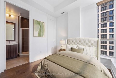 Photo 12 at PH 22 - 9 Mabelle Avenue, City Centre West, Toronto