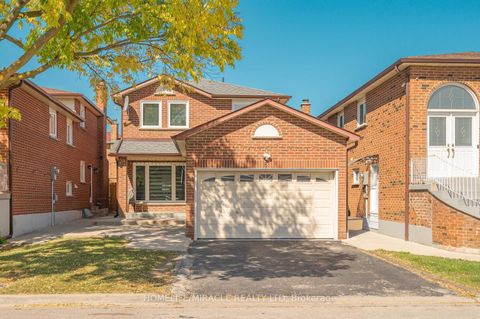 Photo 1 at 8 Loire Court, Clairville, Toronto