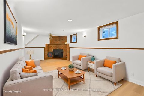 Photo 38 at 8 Loire Court, Clairville, Toronto