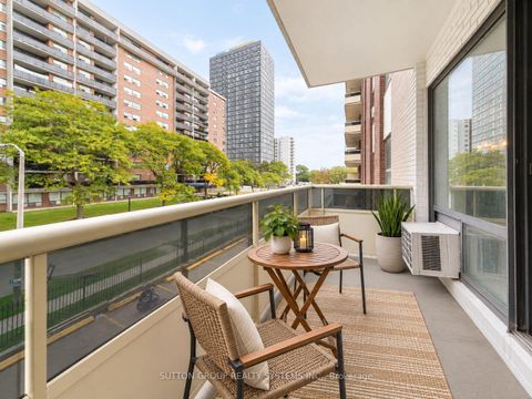 Photo 8 at 209 - 921 Midland Avenue, Eglinton East, Toronto
