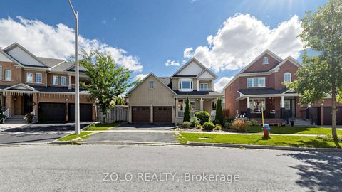 Photo 1 at 19 Waldron Crescent, Oak Ridges, Richmond Hill