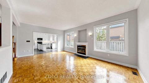 Photo 14 at 19 Waldron Crescent, Oak Ridges, Richmond Hill