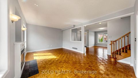 Photo 16 at 19 Waldron Crescent, Oak Ridges, Richmond Hill