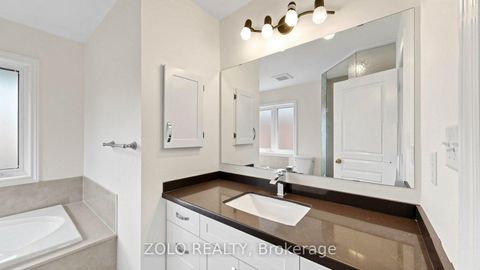 Photo 24 at 19 Waldron Crescent, Oak Ridges, Richmond Hill