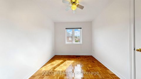 Photo 33 at 19 Waldron Crescent, Oak Ridges, Richmond Hill