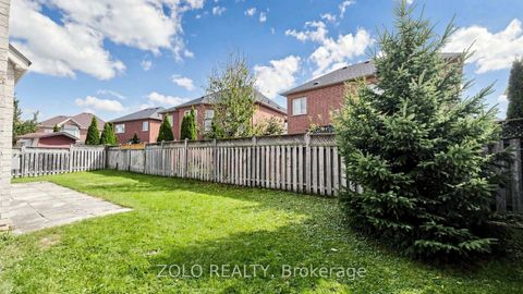 Photo 44 at 19 Waldron Crescent, Oak Ridges, Richmond Hill