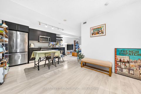 Photo 8 at 322 - 400 Adelaide Street E, Moss Park, Toronto