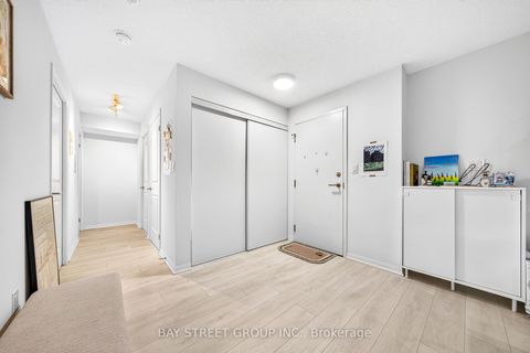 Photo 12 at 322 - 400 Adelaide Street E, Moss Park, Toronto