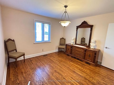 Photo 9 at 14 Orlando Boulevard, Maryvale, Toronto