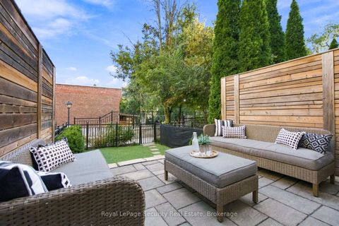 Photo 43 at 16 - 645 Davenport Road, Casa Loma, Toronto