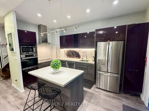 Photo 7 at 110 - 18 Spring Garden Avenue, Willowdale East, Toronto