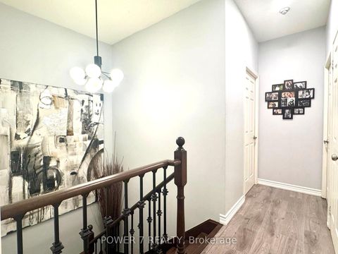 Photo 11 at 110 - 18 Spring Garden Avenue, Willowdale East, Toronto