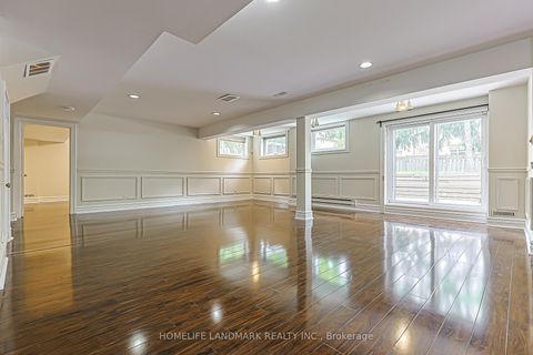 Photo 41 at 252 Dunview Avenue N, Willowdale East, Toronto