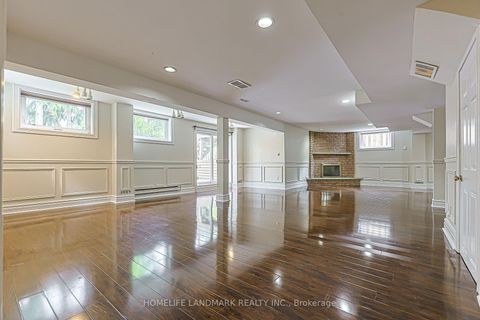 Photo 42 at 252 Dunview Avenue N, Willowdale East, Toronto