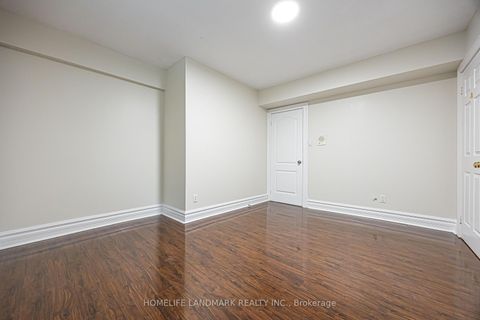 Photo 46 at 252 Dunview Avenue N, Willowdale East, Toronto