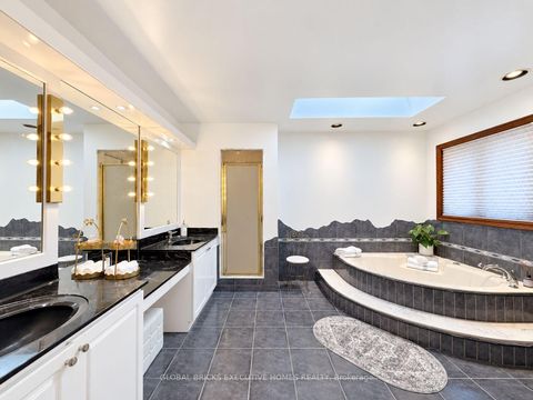 Photo 18 at 375 Princess Avenue, Willowdale East, Toronto