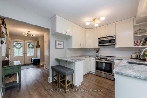 Photo 3 at 131 Oren Boulevard, Sunnidale, Barrie