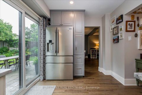 Photo 7 at 131 Oren Boulevard, Sunnidale, Barrie