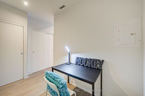 Photo 11 at 4305 - 8 Cumberland Street, Annex, Toronto