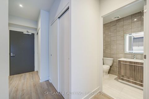 Photo 15 at 4305 - 8 Cumberland Street, Annex, Toronto
