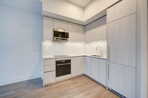 Photo 18 at 4305 - 8 Cumberland Street, Annex, Toronto