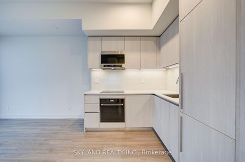 Photo 19 at 4305 - 8 Cumberland Street, Annex, Toronto