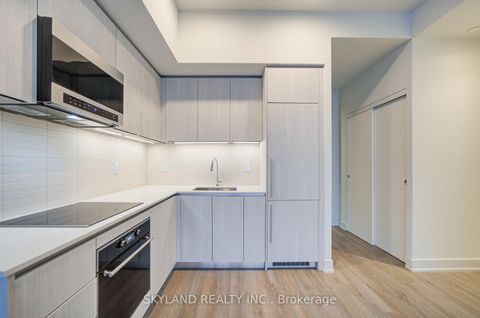 Photo 20 at 4305 - 8 Cumberland Street, Annex, Toronto