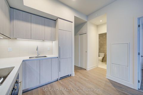 Photo 21 at 4305 - 8 Cumberland Street, Annex, Toronto