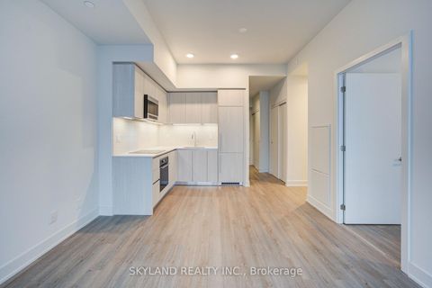 Photo 27 at 4305 - 8 Cumberland Street, Annex, Toronto