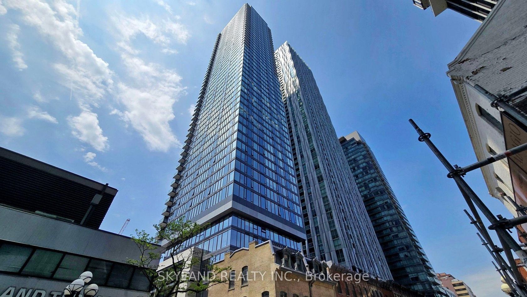 4305 - 8 Cumberland Street, Annex, Toronto 