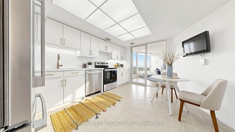Photo 10 at 706 - 20 Guildwood Parkway, Guildwood, Toronto