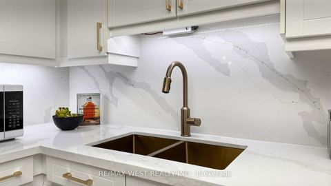Photo 12 at 706 - 20 Guildwood Parkway, Guildwood, Toronto