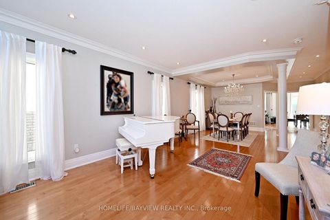 Photo 7 at 59 Vitlor Drive, Oak Ridges, Richmond Hill