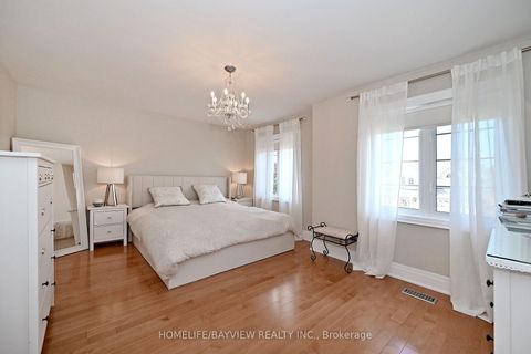 Photo 30 at 59 Vitlor Drive, Oak Ridges, Richmond Hill