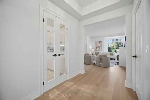 Photo 5 at 210 - 10 Old Mill Trail, Kingsway South, Toronto