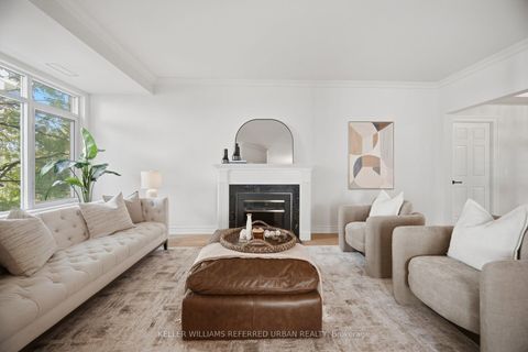 Photo 9 at 210 - 10 Old Mill Trail, Kingsway South, Toronto