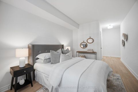 Photo 22 at 210 - 10 Old Mill Trail, Kingsway South, Toronto