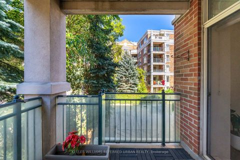 Photo 33 at 210 - 10 Old Mill Trail, Kingsway South, Toronto
