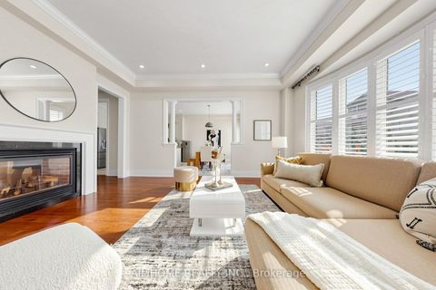 Photo 10 at 35 Marbrook Street, Mill Pond, Richmond Hill